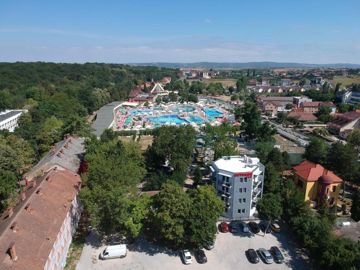 فندق Octogon Băile Felix المظهر الخارجي الصورة
